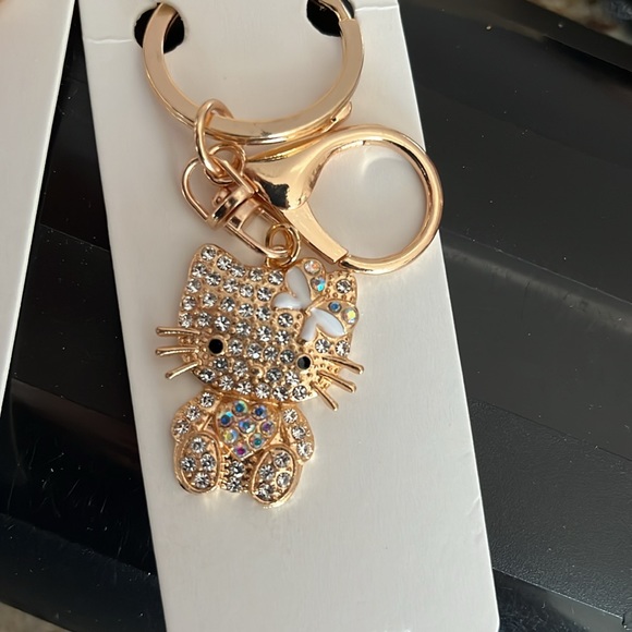 NIP- 3” Iconic Sparkling Hello Kitty Keychain with Lobster Clasp - Picture 9 of 10